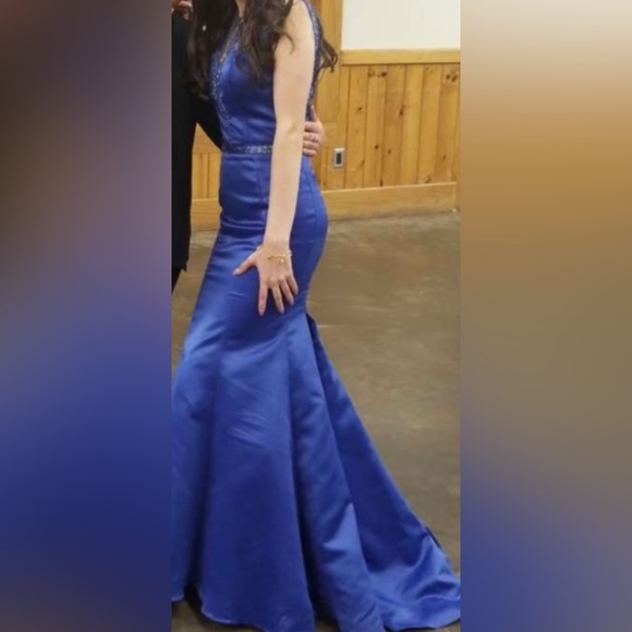 Prom Dress - Picture 4 of 6